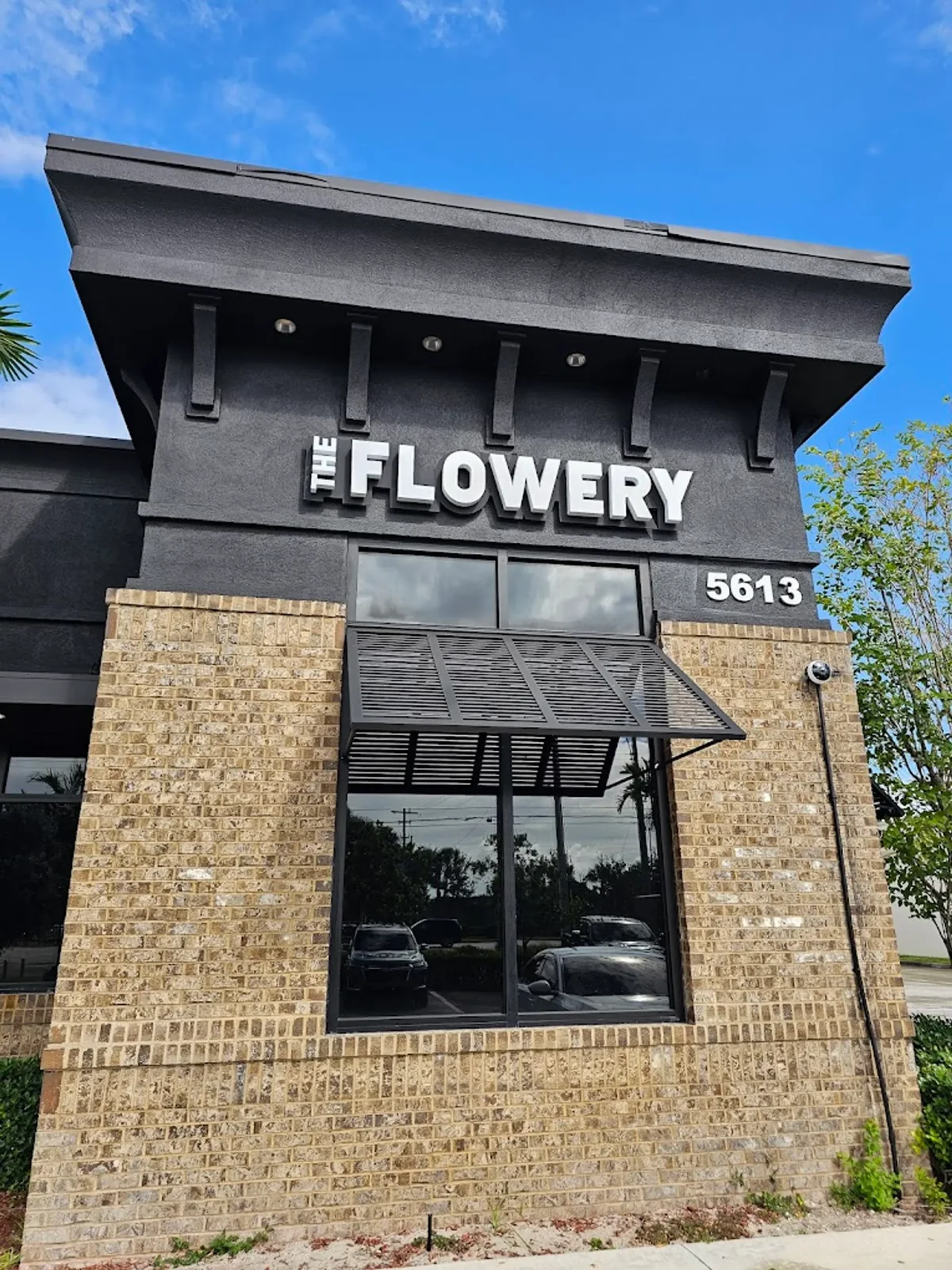 The Flowery West Palm Beach dispensary exterior